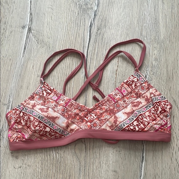 Xhilaration Pink Bikini Top - Picture 1 of 4